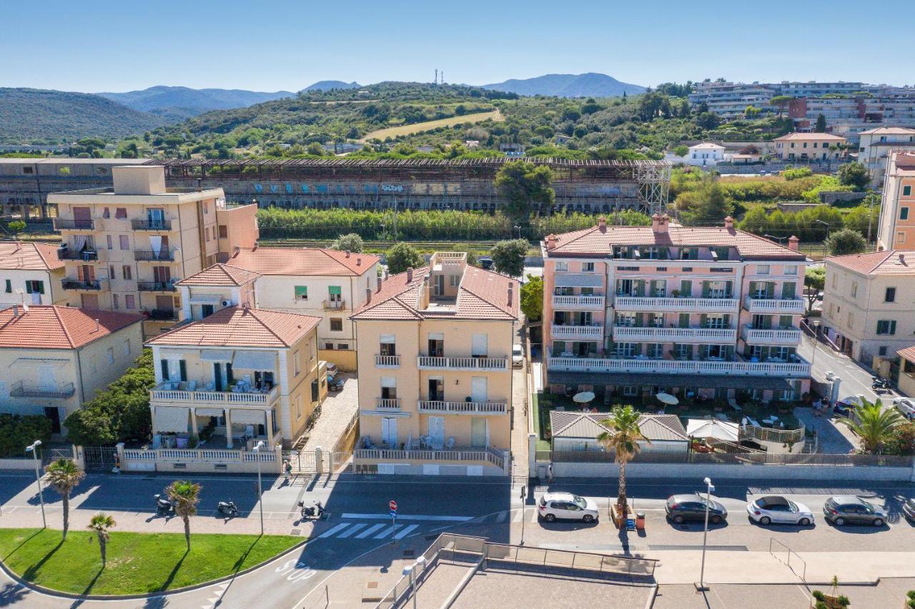 Brezza Marina Apartment San Vincenzo Exteriör bild
